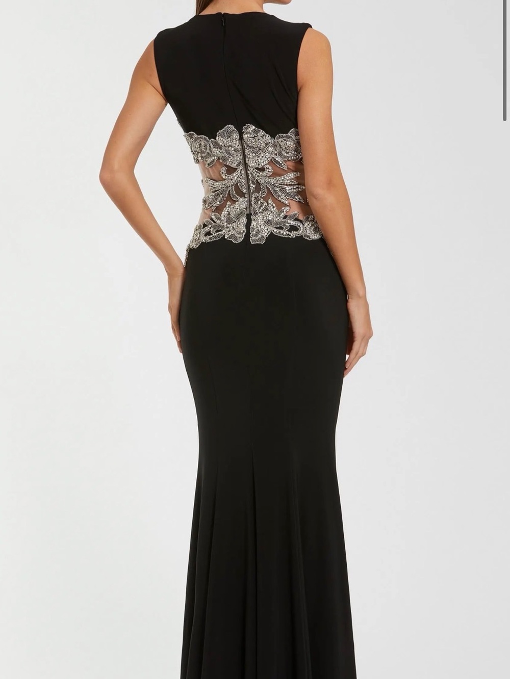Mac Duggal NWT Black Sleeveless Jersey Gown With Beaded Waist Detail - Picture 4 of 4